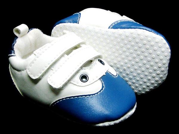 Picture of Infant Boy's Valcro Shoe Blue & White